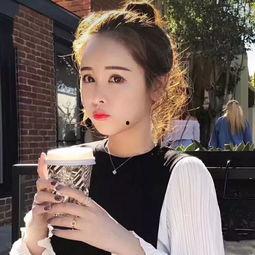 四叶草明星网红,闪耀星光的绿意女神