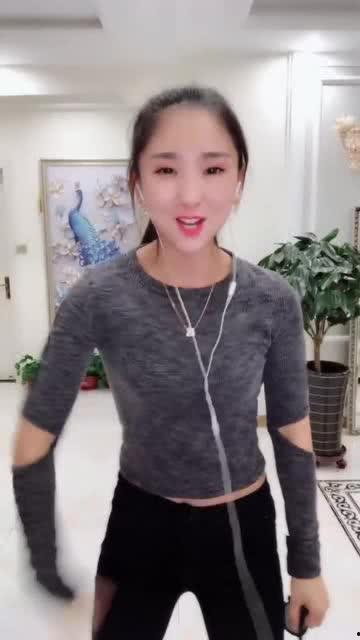 明星网红小姐姐跳舞视频,燃情演绎潮流舞蹈魅力