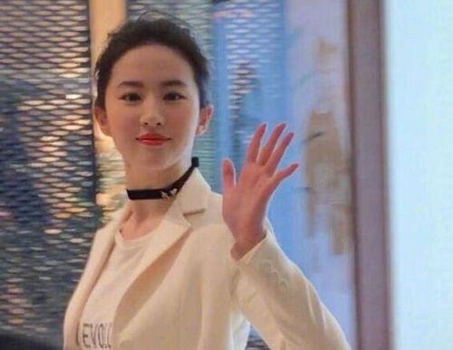 明星网红不能让国家强大,国家强大的绊脚石还是助力？