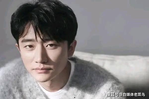 撞脸明星网红菜瓜视频,视频走红网络，揭秘相似度背后的秘密