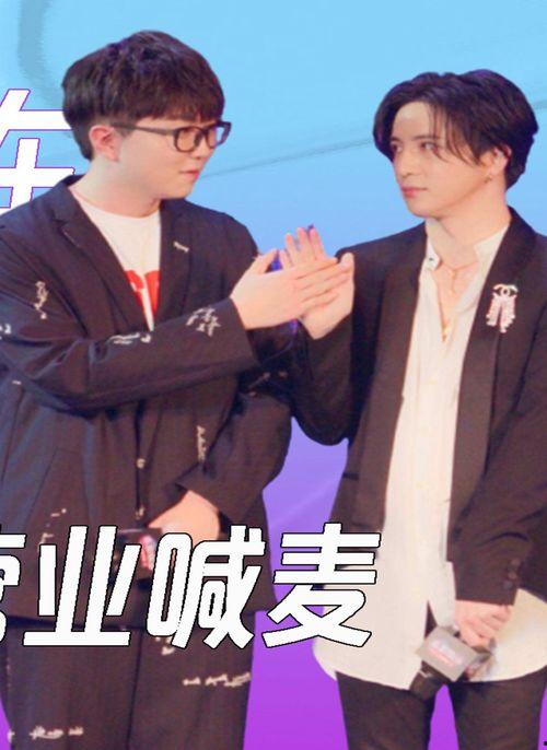 明星网红同台唱歌的差距,实力差距的现场演绎