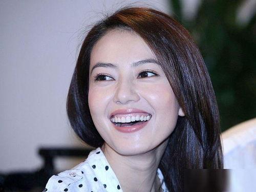 像青蛙的女明星网红,揭秘网红界的独特魅力