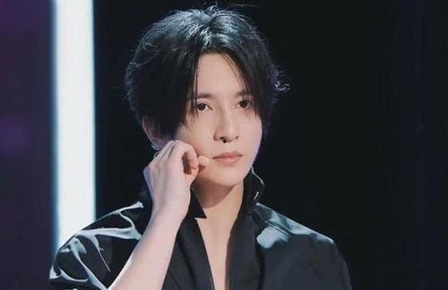 钓鱼明星网红是谁呀图片,他是谁？