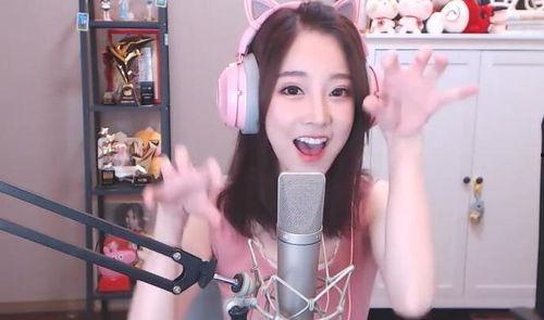 明星网红一姐简介照片,魅力照片揭秘她的明星气质