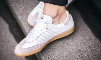 明星网红穿的小白鞋,明星同款引领时尚潮流