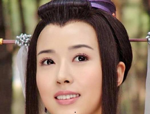 莲花明星网红是谁啊,揭秘网红界的璀璨新星