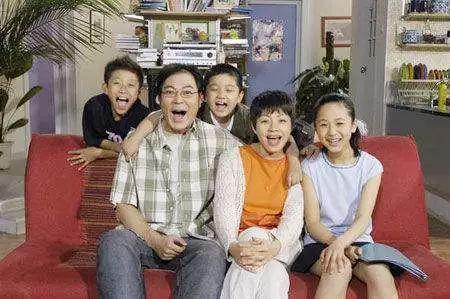 电视剧家有儿女,成长岁月中的欢乐与泪水