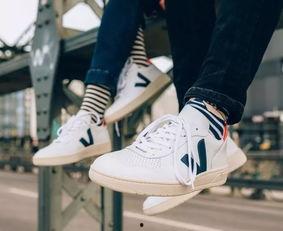 明星网红同款小白鞋