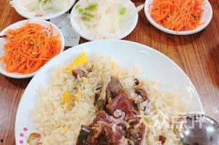 哈密瓜抓饭今日头条,哈密瓜抓饭，新疆风味美食的独特魅力