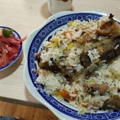 哈密瓜抓饭今日头条,哈密瓜抓饭，新疆风味美食的独特魅力