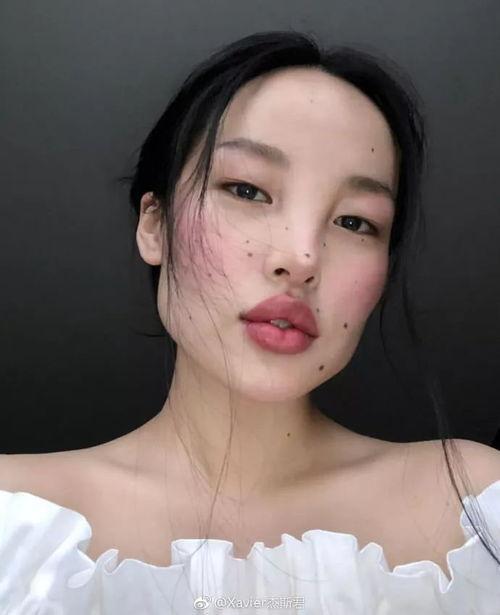 藏族明星网红的人是谁